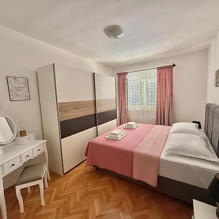 Apartament Ana